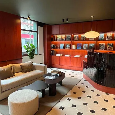 Marguerite ホテル パリ