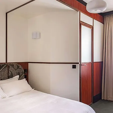 Marguerite 3* パリ