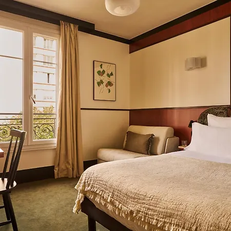 Marguerite ホテル パリ