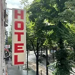 Marguerite Hotel