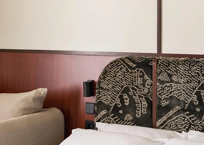 Marguerite Otel Paris