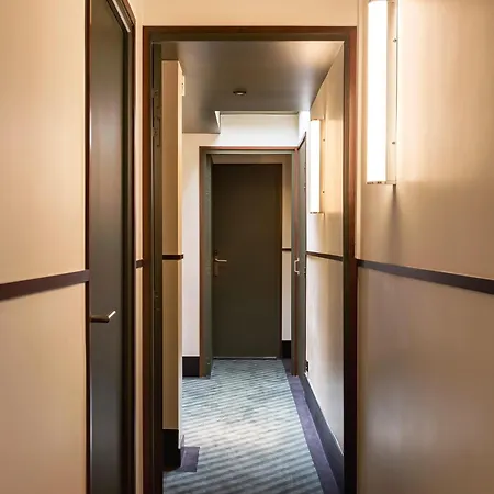 雅利安酒店